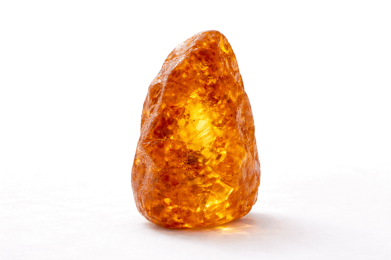 琥珀（アンバー） - 天然石図鑑 - Elin Grayson